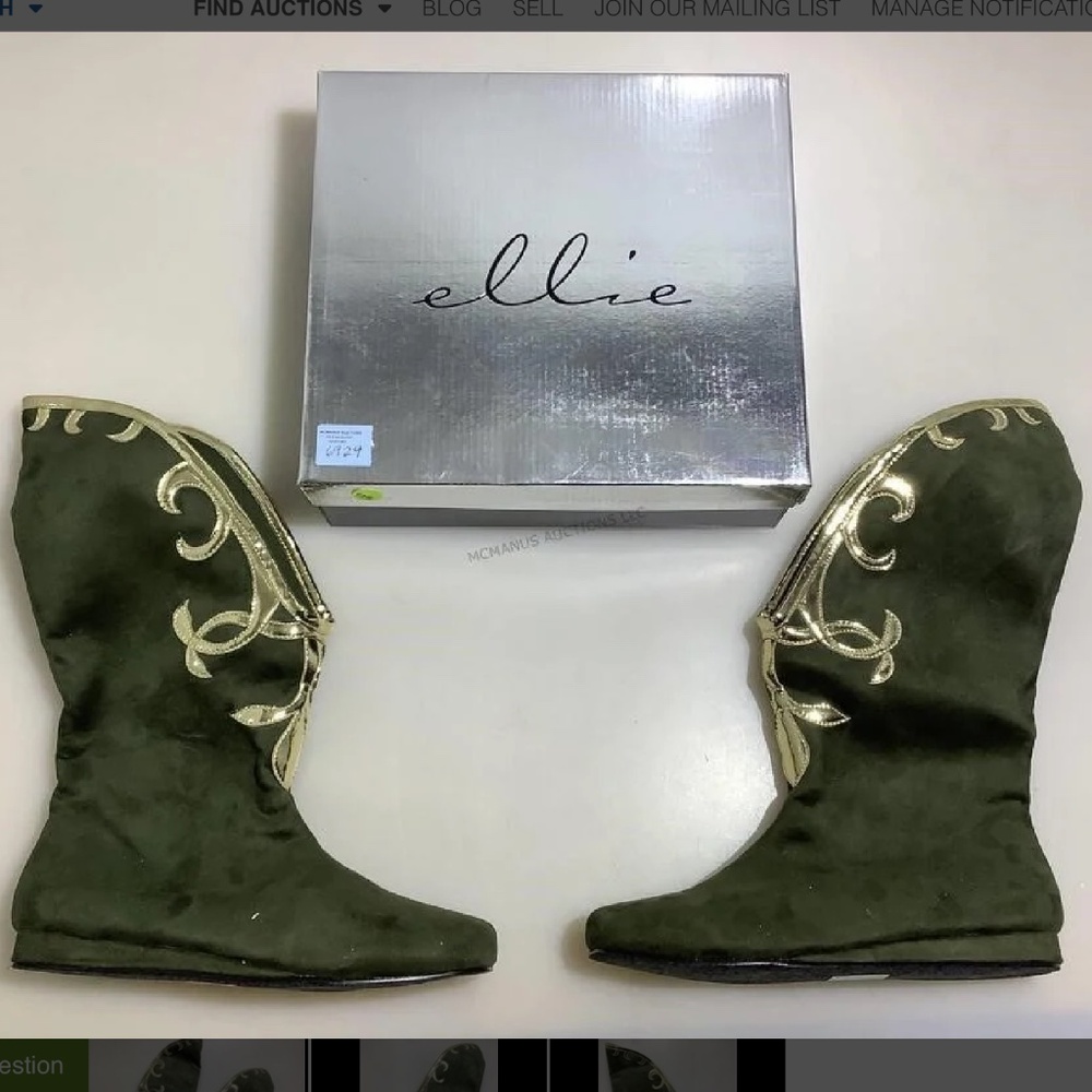 Ellie Shoes E-103-Alba Flat Microfiber Boot Olive with Gold Trim NIB Size 10